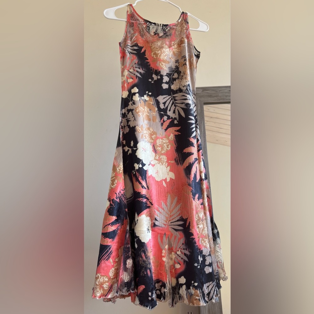 Add A Stunning Kamarov Dress to Your Wardrobe!